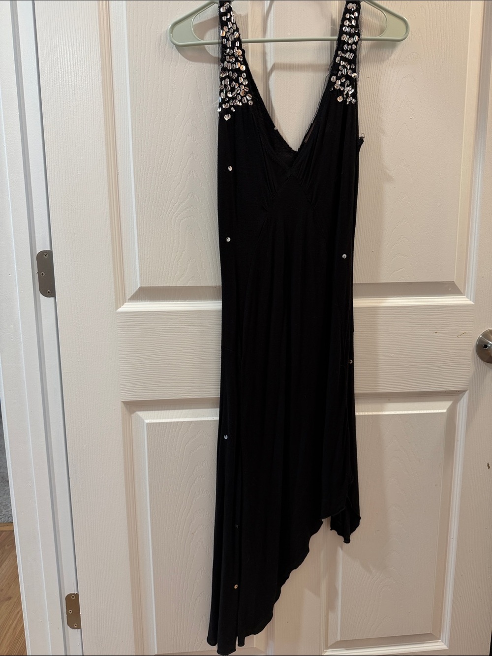 Romeo & Juliet Couture Black Asymmetrical Embellished Evening Dress Size Medium